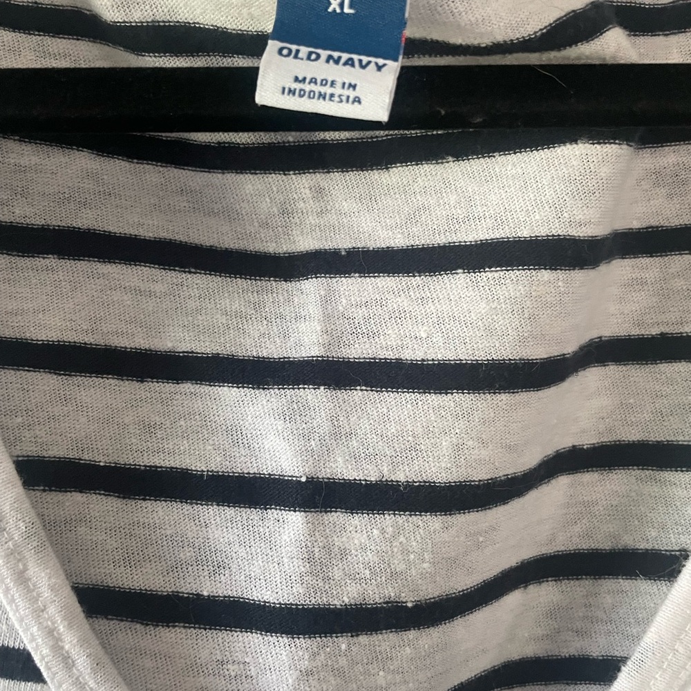 Striped short sleeved Henley - Picture 4 of 4
